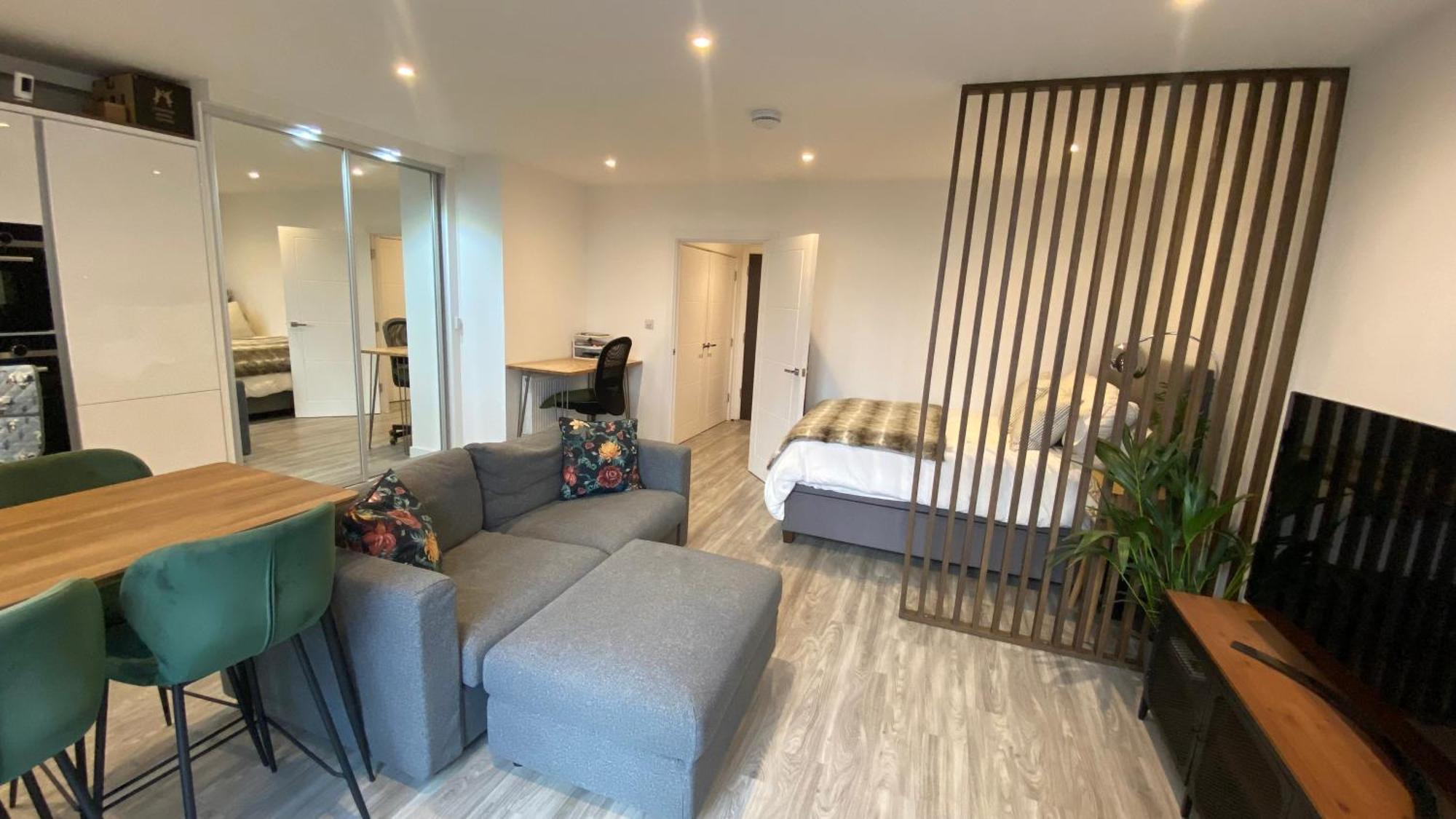 London Luxe: Stylish Studio 外观 照片